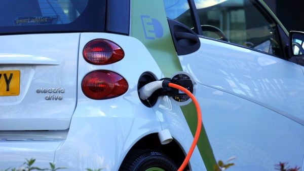 electric-car-1458836_1280 electric-car-1458836_1280